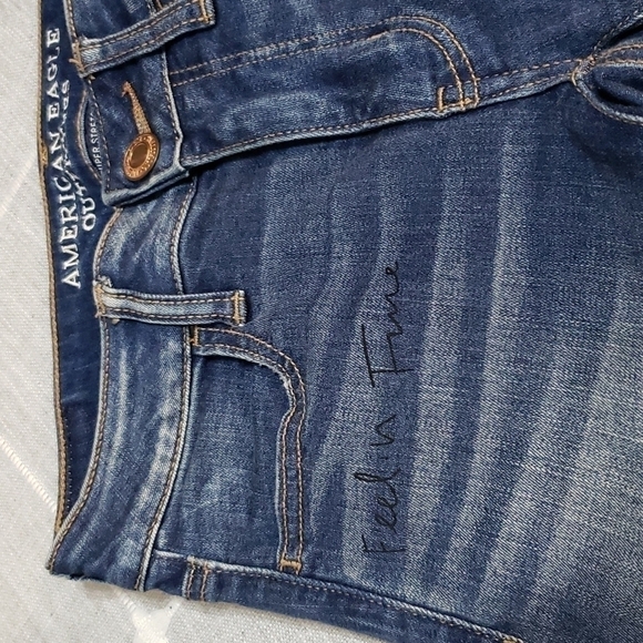 American Eagle Jeans with Patches, Size 00 - Picture 9 of 17